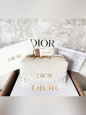DIOR Beauty White Velvet Velour Cosmetic Bag Pouch Gift Box w/Rhinestone Crystal